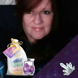 Meet your Posher, Gail